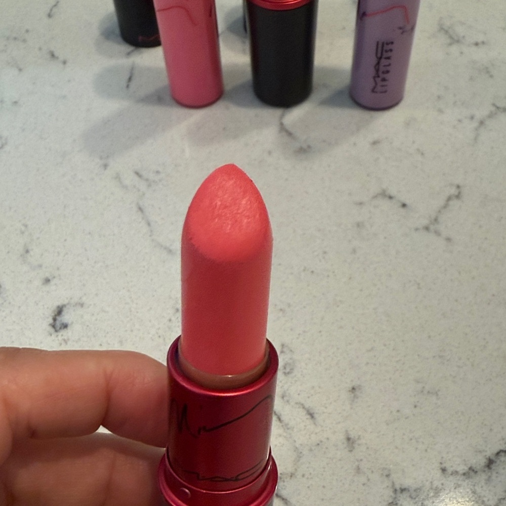 MAC Cosmetics Viva Glam Nicki Minaj Lipstick and Lip Gloss Set - Picture 3 of 6